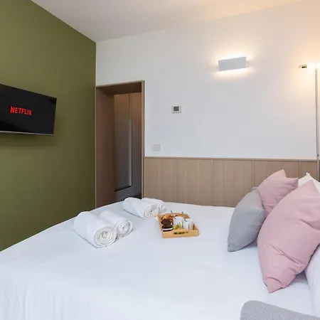 Apartment Divi Santa Marta Charme - - Duomo Milan
